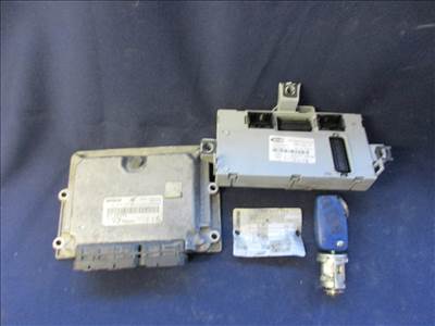 72065 Fiat Stilo 1,9 8v Jtd motorvezérlő szett 55185364, 0281010337