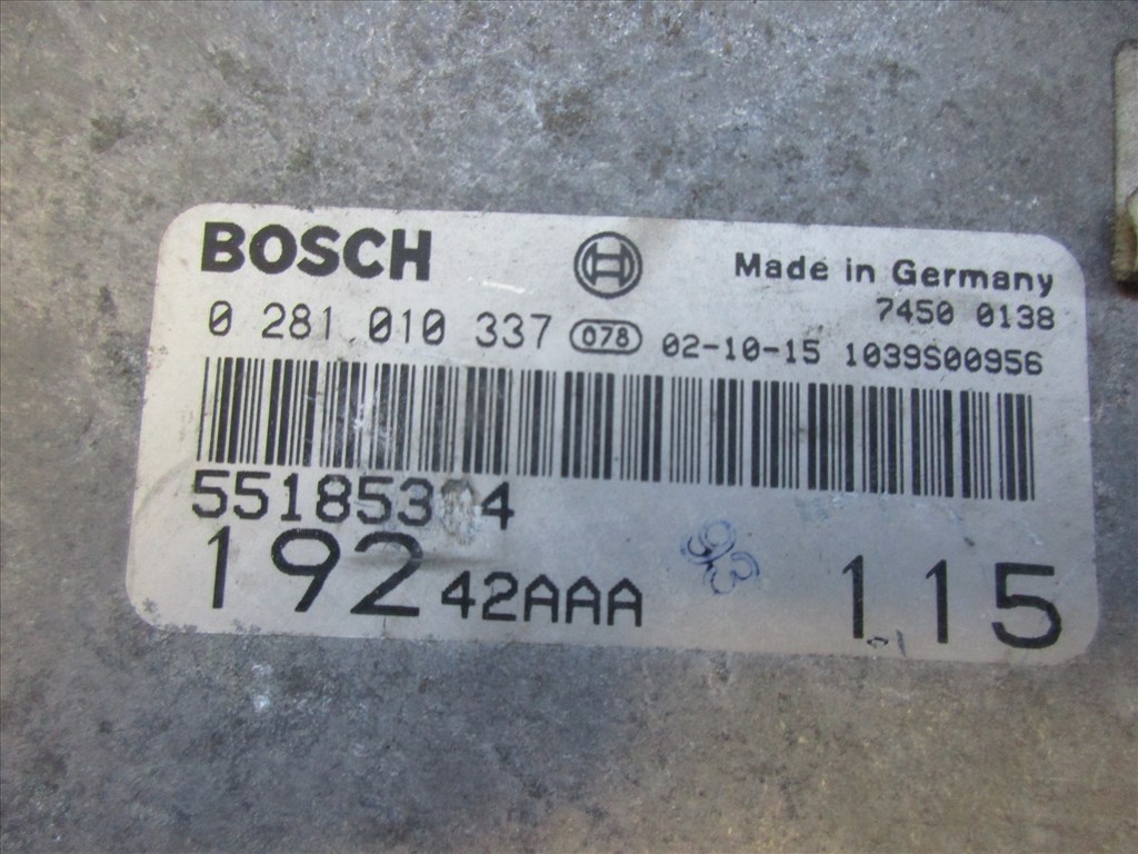 72065 Fiat Stilo 1,9 8v Jtd motorvezérlő szett 55185364, 0281010337 2. kép