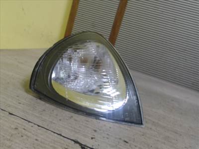 TOYOTA AVENSIS 97-00 Bal első irányjelző