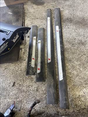 Audi A6 (C6 - 4F) C6 - 4F Sline díszléc 