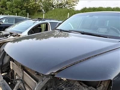 Volkswagen Touareg I motorháztető 