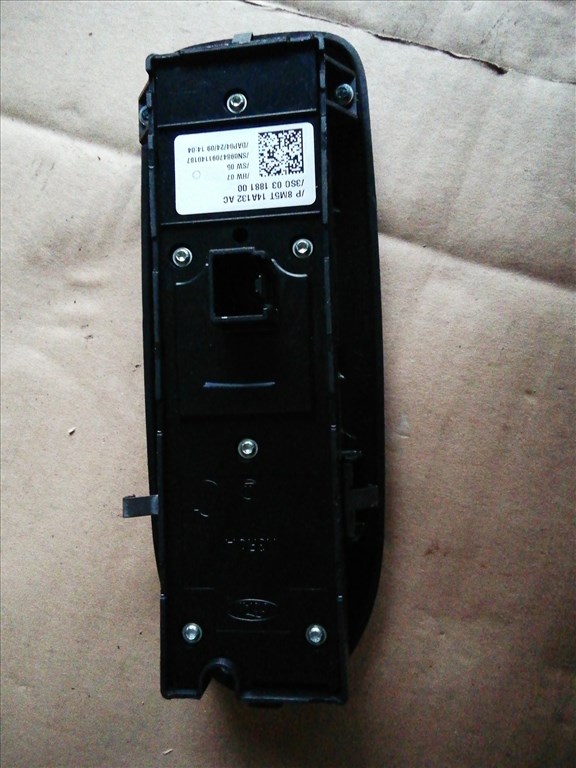 Ford Kuga 2008-2012 bal első ablakemelő kapcsoló  5M5T14A132AC 3. kép