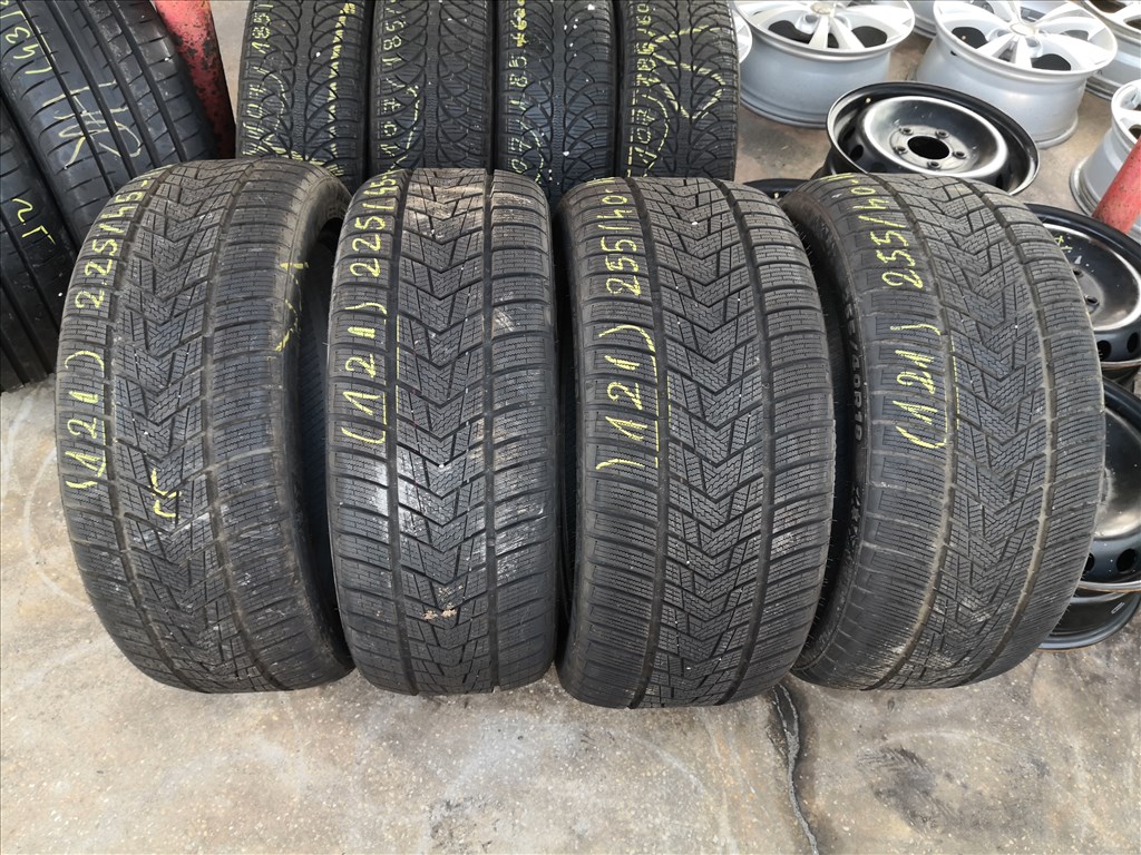 225/45 R18 és 255/40 R18 ÚJ!! Rotalla téli gumi 80000ft a 4db/121/ 5. kép