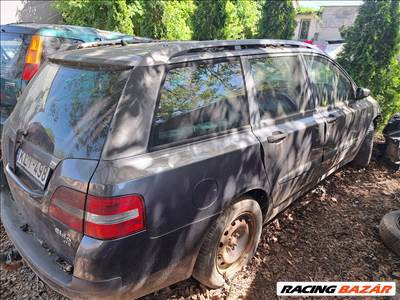 Fiat Stilo bontott alkatrészei