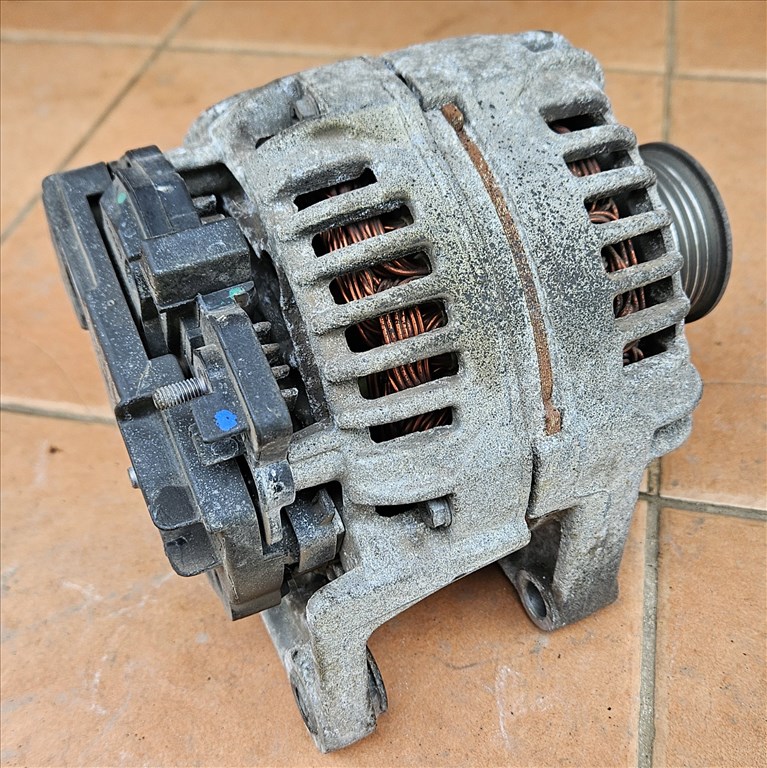 Opel Astra H TwinTop 1.6 Generátor ZJ z16xep 55556067 3. kép