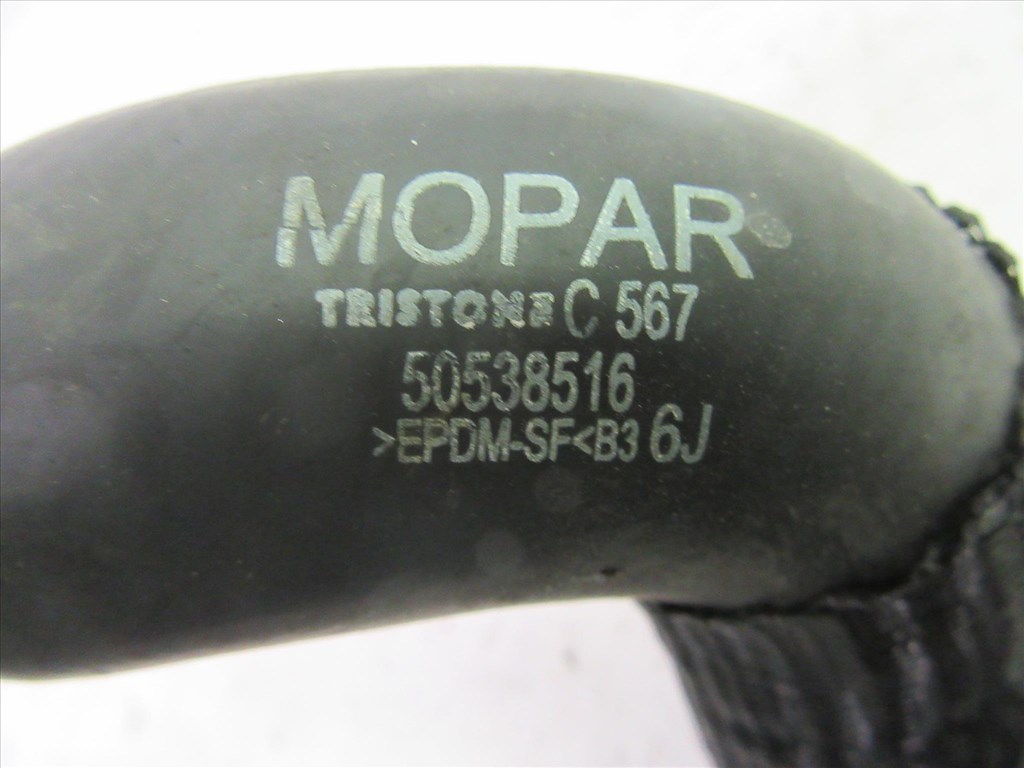 Alfa Romeo Giulietta 1,6 16v Mjet vízcső 50538516 4. kép