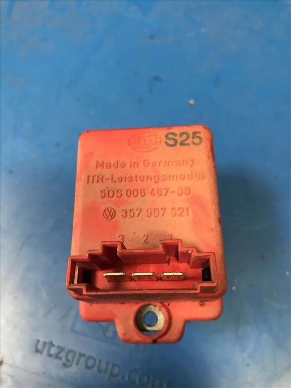 Audi A4 (B5 - 8D) előtét ellenállás 357907521 2. kép