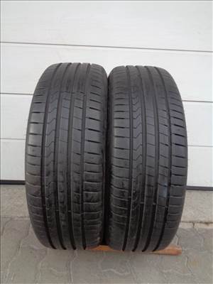 Hankook 225/55R19 nyári gumi 2db újszerű állapotban eladó.