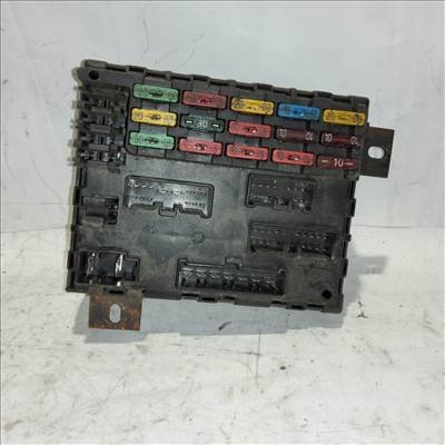 Fiat Bravo, Brava, Marea 1995-2001 belső biztosítéktábla 46443390