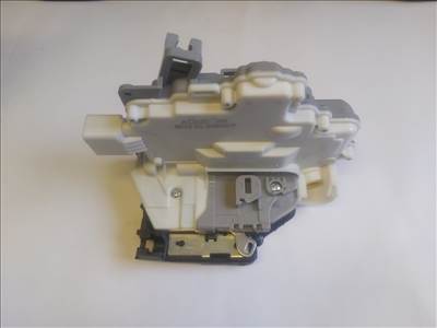 Vw Passat, Skoda Super B II, Seat Ibiza, Audi Q7 utángyártott új bal első ajtózár 3c1837015a