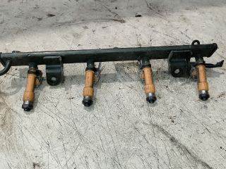 Suzuki Swift III Porlasztó (1 db) *135400* 2975000120