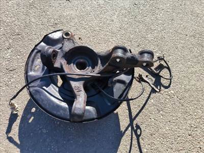 Toyota Yaris (XP90) Jobb első Csonkállvány Kerékaggyal