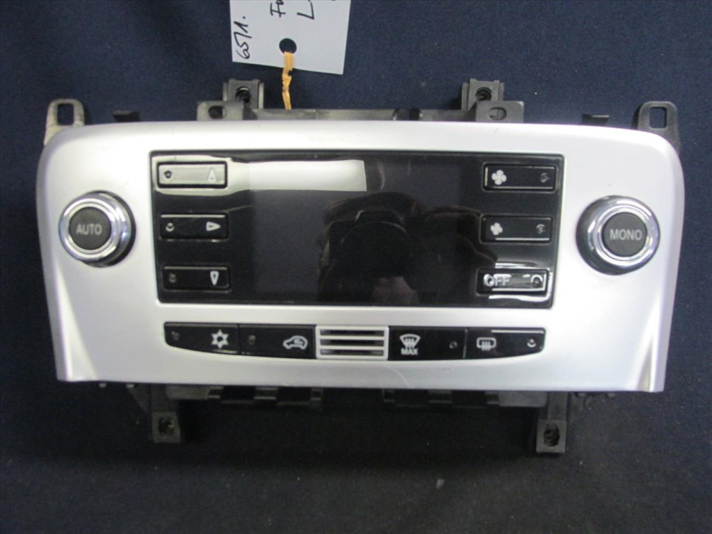 Lancia Delta 2008-2014 digit fűtéskapcsoló 735487107 1. kép