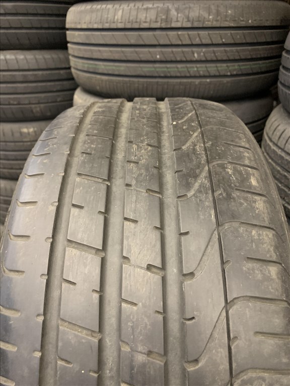 1db Pirelli 245/35 R19 245/35R19 245/35/19 245/35x19 nyári gumi 1. kép