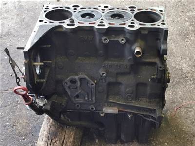 BMW 320d touring Fűzött motoblokk 204d1