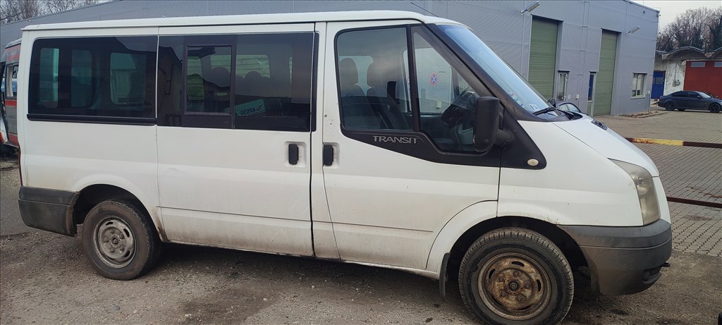 Ford Transit Mk7 bontott alkatrészei 2. kép