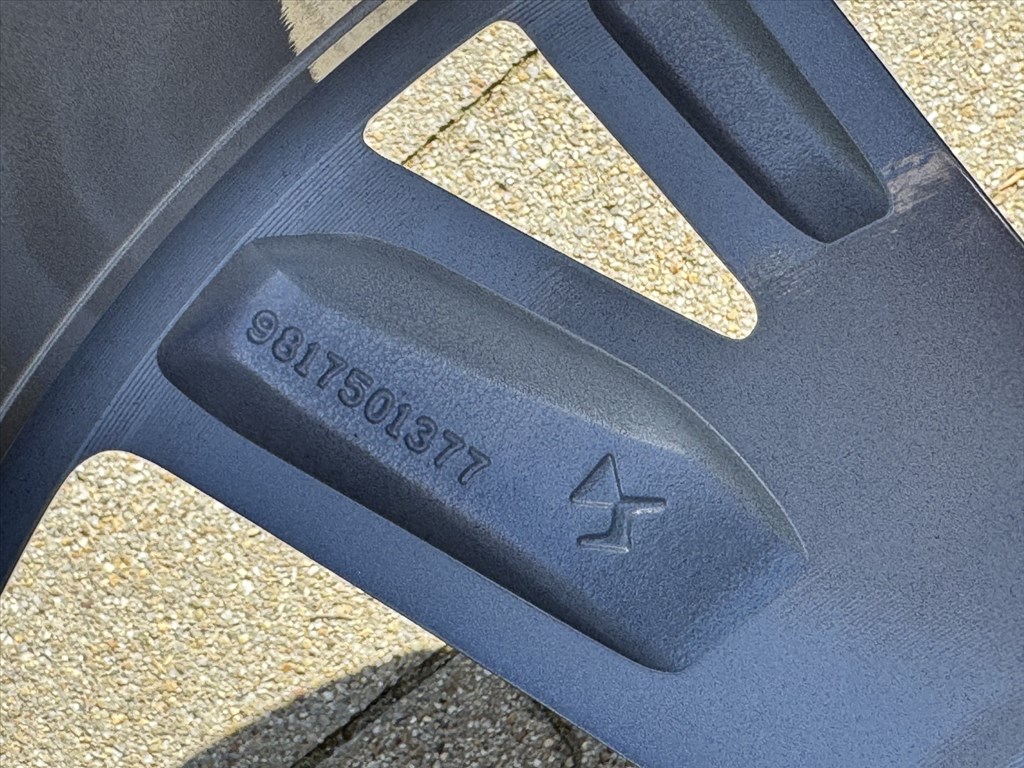 R19 5x108 Original Citroen DS7 7.5J ET46 OE 9817501377 új gyári alufelnik felnik 5. kép