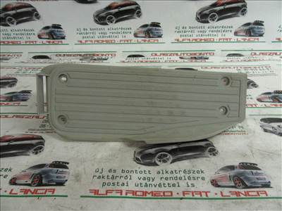 Alfa Romeo 159 homok színű lábpihentető 156063105