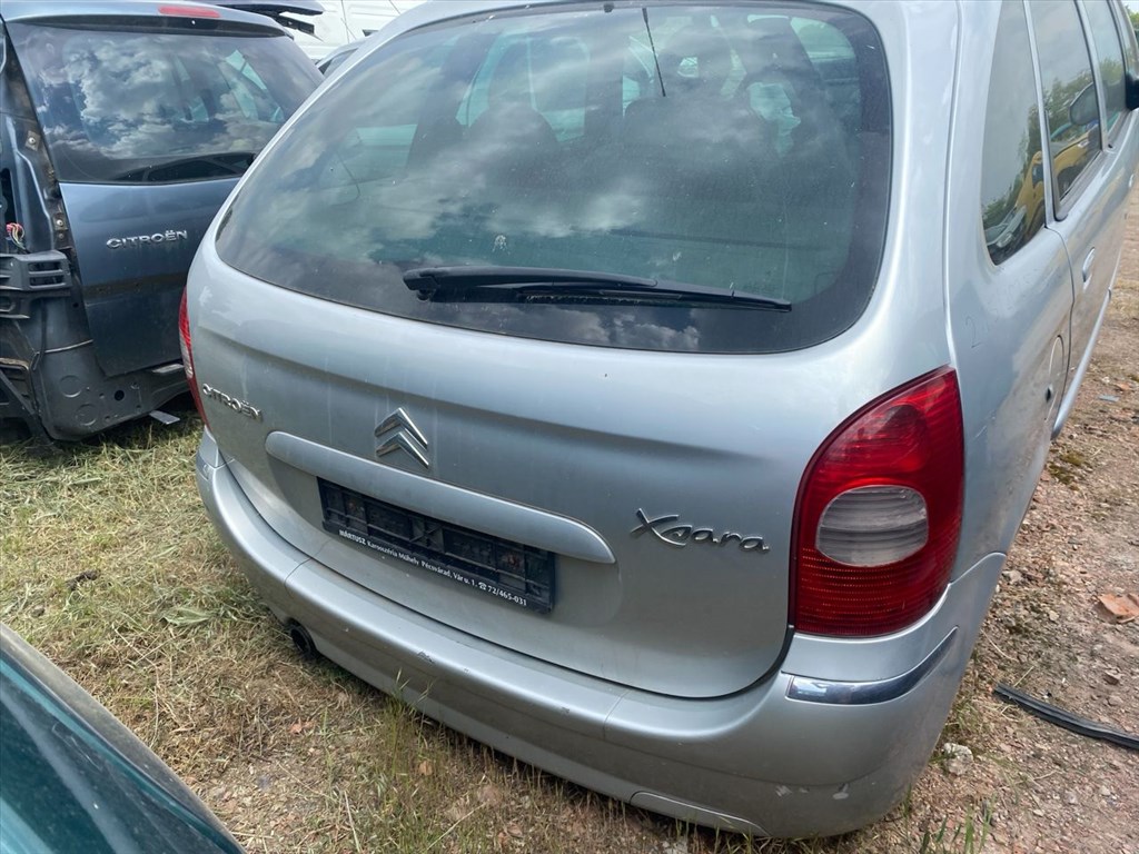 Citroën Xsara Picasso 1.6 HDi bontott alkatrészei 4. kép