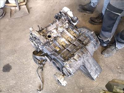 668942 kódú Mercedes w168 A 170 CDI motor