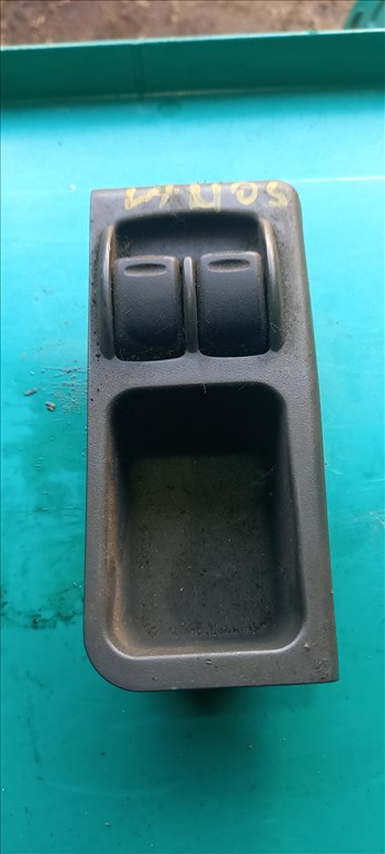 Daewoo lanos ablakemelő kapcsoló  1. kép