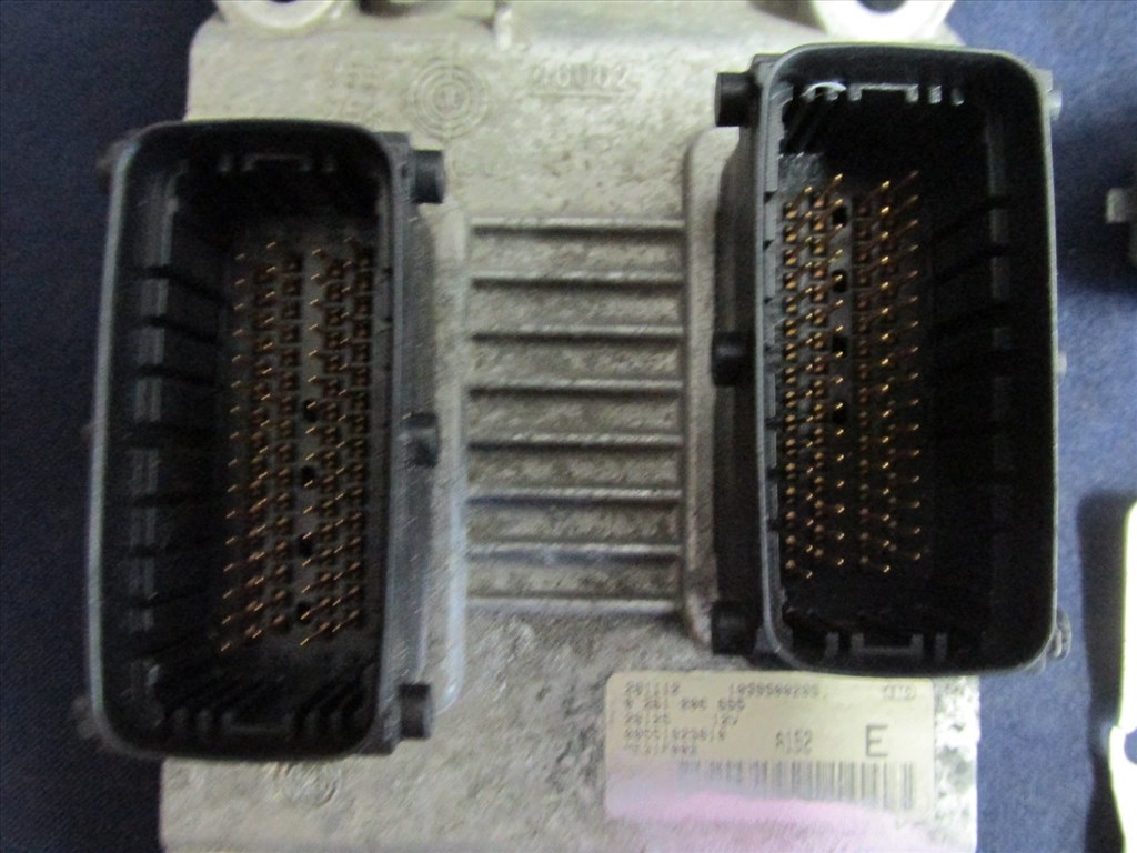71926 Fiat Stilo 2,4 benzin motorvezérlő szett 0261206655 , 55182381 2. kép