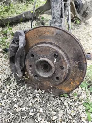 Peugeot 206 1.4 HDI csonkaállvány kerékagy 