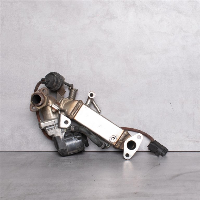 BMW 1er E87, 3er E90-E91-92, 5er e60, X1 E84 EGR hûtõ (További adatok a leírásban) Cikkszám: 11717810166 1. kép