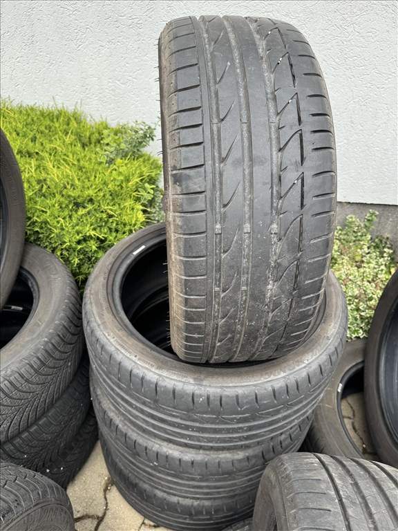 225/40 R18 Bridgeston Potenza S001 92Y l 5,5mm l 4db | DOT: 4217 1. kép