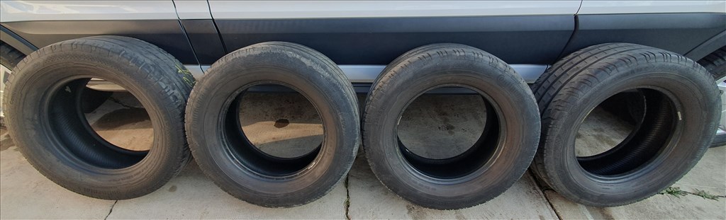  235/65 R16C használt Continental ContiVanContact nyárigumi 4 db 2. kép