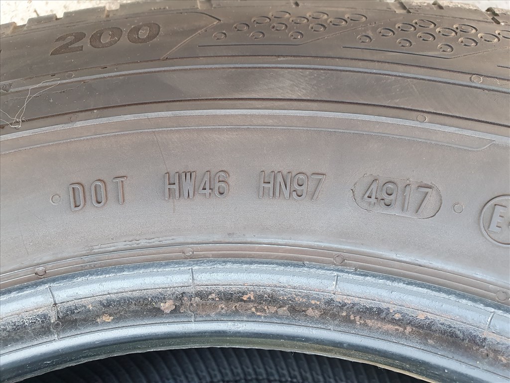  235/65 R16C használt Continental ContiVanContact nyárigumi 4 db 4. kép