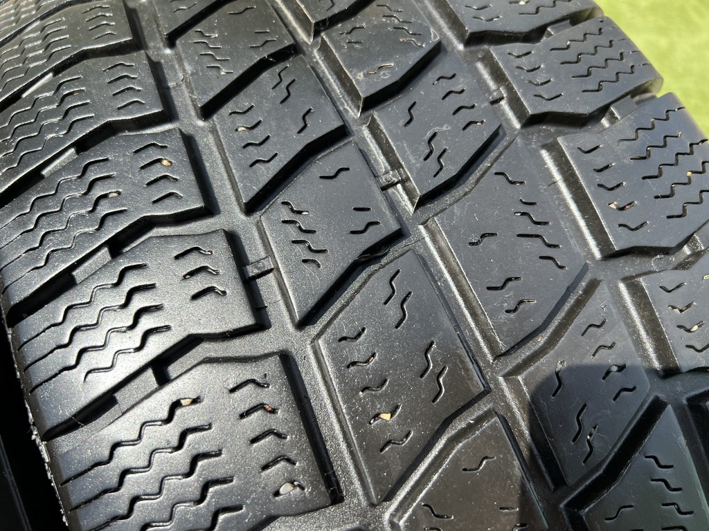 235/65 R16C Vredestein Comtrac 2 téli gumi 7mm 3. kép
