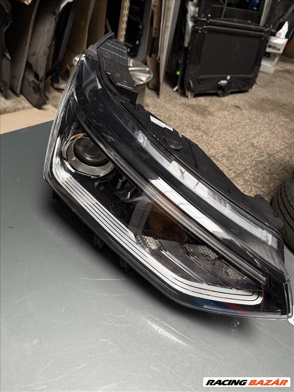 SsangYong Korando III ssangyong korando első fényszóró 8310237101 1. kép