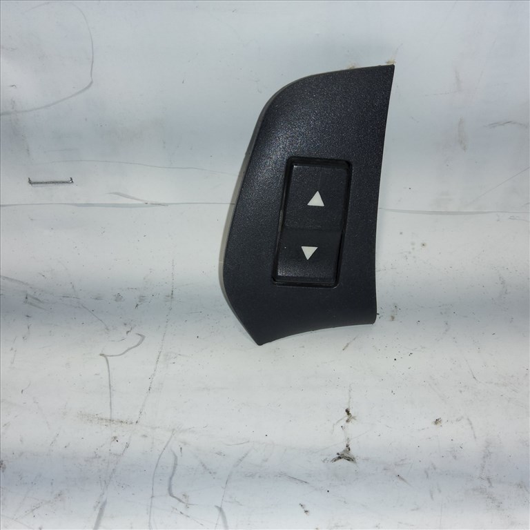 Fiat Stilo jobb hátsó ablakemelő kapcsoló 1. kép