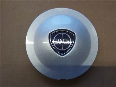 Lancia Delta gyári új, felni közép kupak 735557167