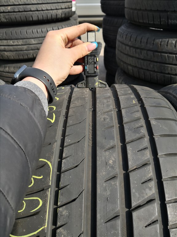 255/35 R19 és 275/35 R19 Syron nyári gumi 90000ft a 4db/94/ 1. kép