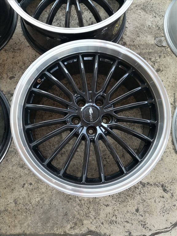 5x114,3 20 toyota hyundai mazda kia polír alufelni 220000ft a 4db/101/ 4. kép