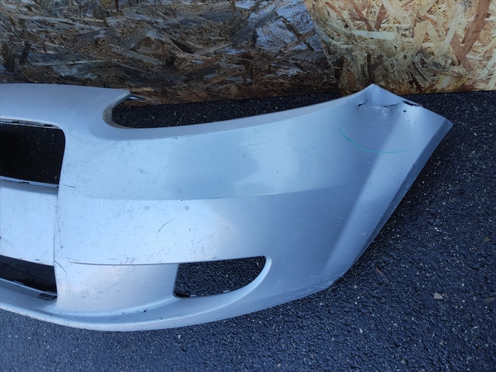 104448 Fiat Grande Punto  2005-2009 első lökhárító, a képen látható sérüléssel 735417219 4. kép
