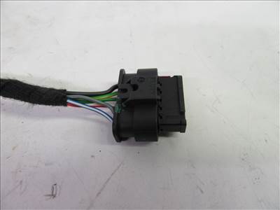 Fiat Tipo 2015- szedán, bal hátsó külső lámpa csatlakozó 51984459