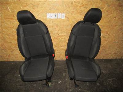 30183 Alfa Romeo Giulietta fekete színű, szövet ülésgarnitúra