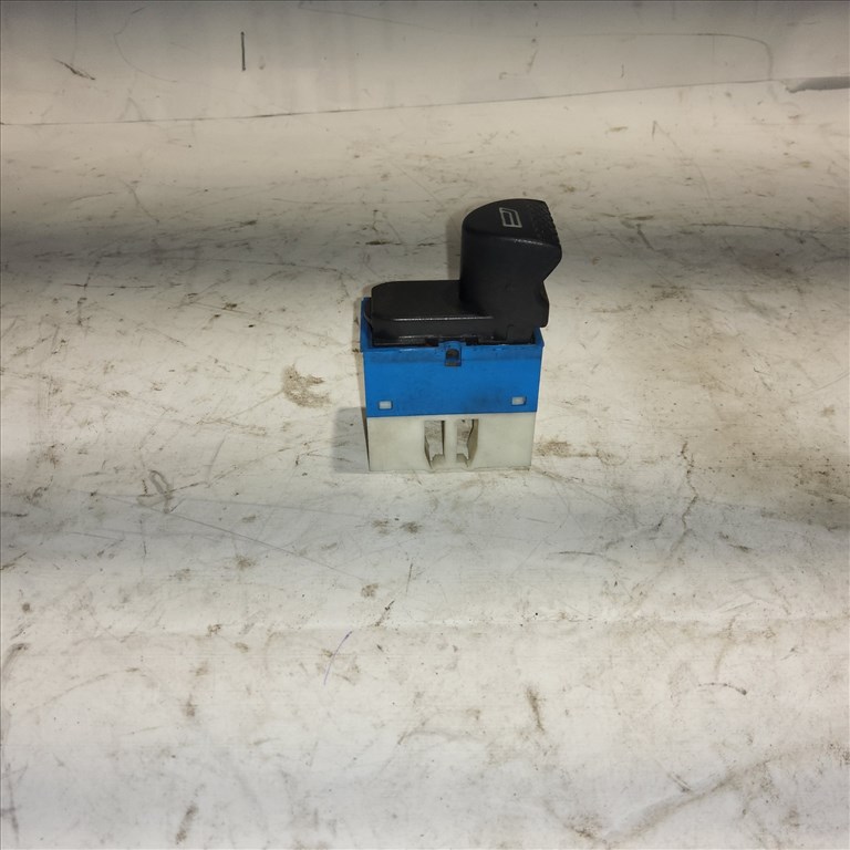 Fiat Marea bal hátsó ablakemelő kapcsoló 2. kép