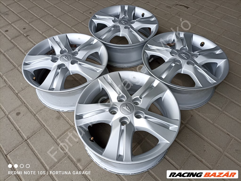 5x114,3 16" Daihatsu újszerű alufelni garnitúra 2. kép