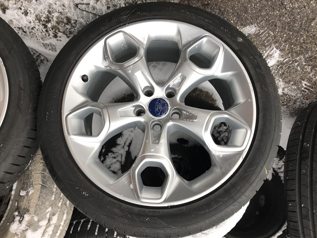 Ford Kuga Sport gyári 8X19-es 5X108-as ET52,5 könnyűfém felni garnítúra eladó 1. kép