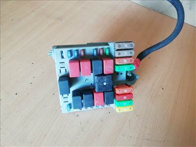 Lancia Musa, Fiat Idea külső biztosítéktábla  51799615