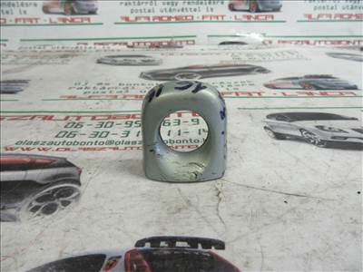 Fiat Stilo zöldes ezüst színű, bal első zárbetét kupak