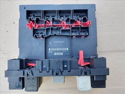 Volkswagen Touran-Passat B6-Seat Leon központi elektronika /vezérlőegység/ 3C0937049AD