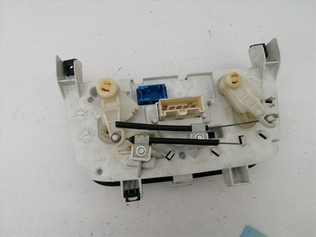 181857 Fiat Grande Punto 2005-2009 manuális Fűtés kapcsoló 2. kép