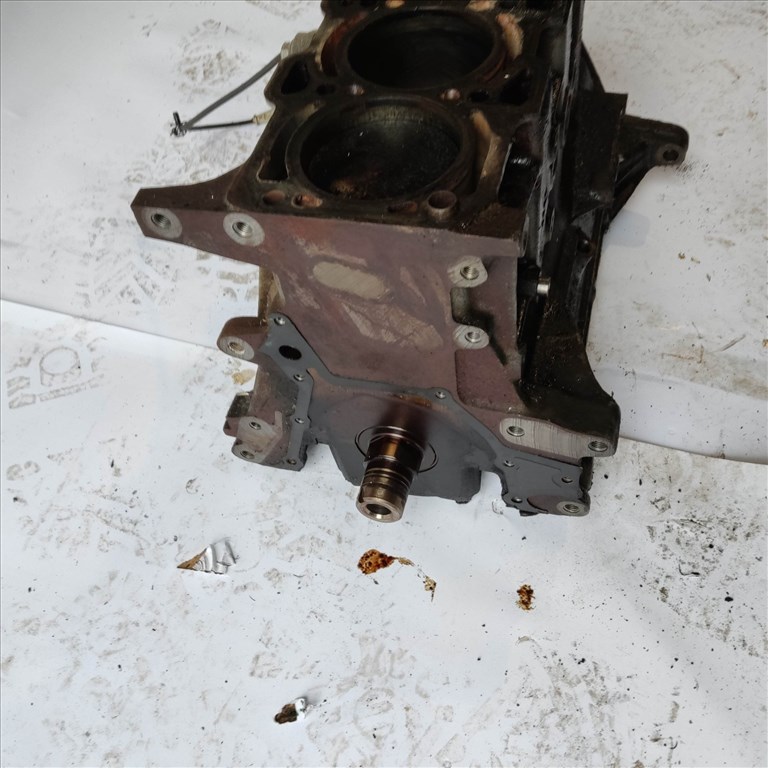 170112 Alfa Romeo 147 2000-2010 1,6 16v 105 Le benzin motor, motoralkatrészek AR37203 3. kép