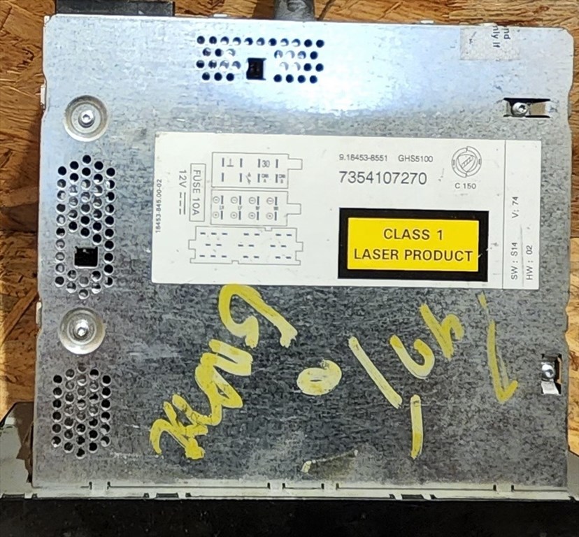 171946 Fiat Grande Punto  2005-2009 Grundig Cd-s rádió. Kód nincs hozzá!!!!!! 735410727 3. kép