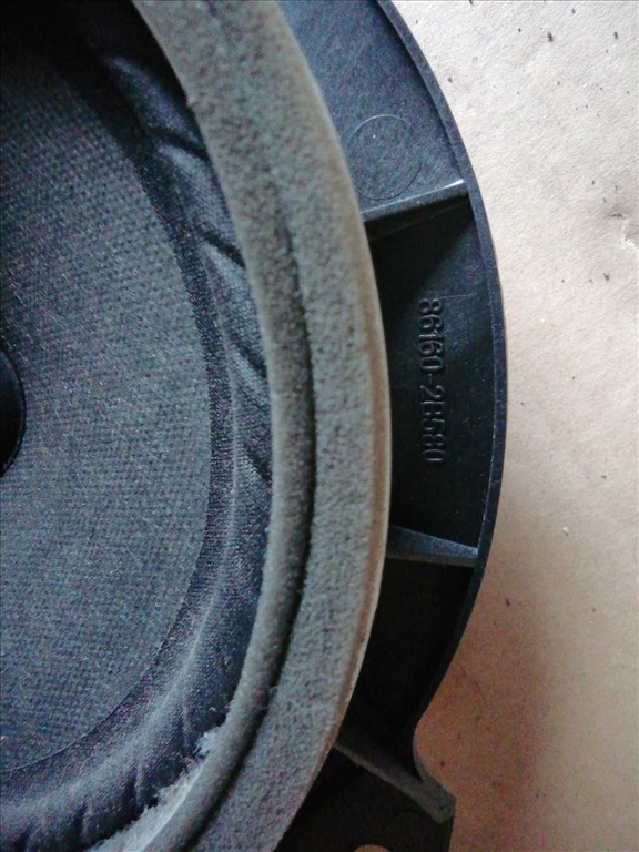 Toyota Rav 4 2006-2013 bal első hangszóró 861602B580 4. kép